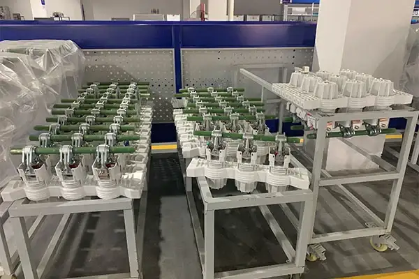 Power Transformers: Kernekomponenter til spændingskonvertering og energioverførsel